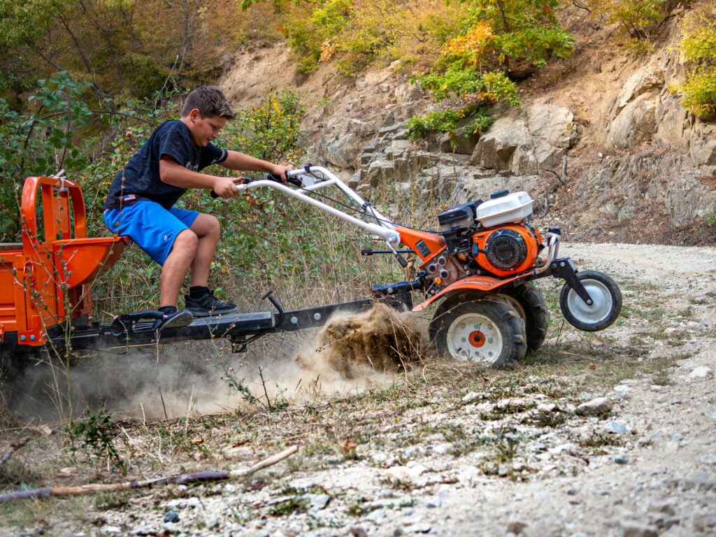 Cele mai bune 5 motocultoare pentru gradina ta